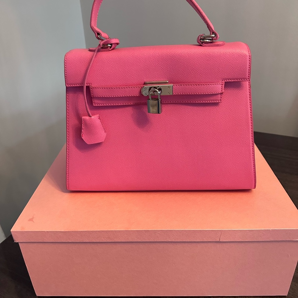 Elegant Pink Handbag